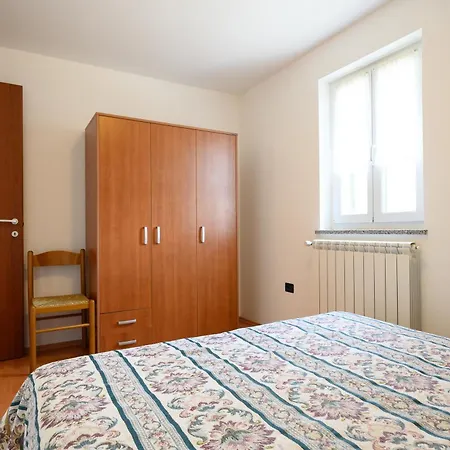 Apartment With Swimming Pool Casa Rossa *