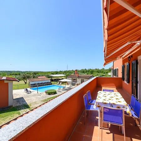 With Swimming Pool Casa Rossa
