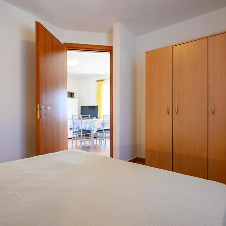 With Swimming Pool Casa Rossa *