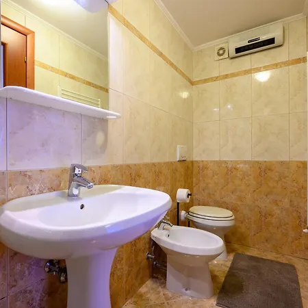 With Swimming Pool Casa Rossa * Umag