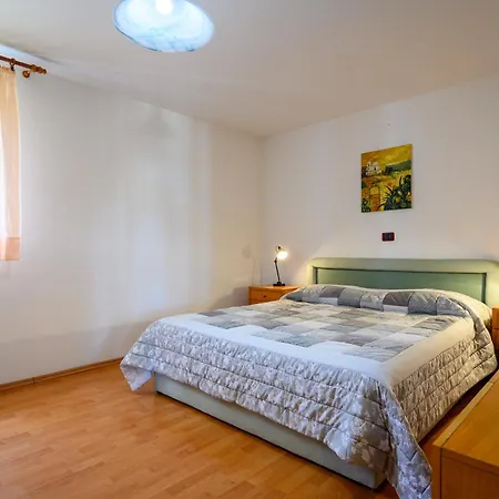 With Swimming Pool Casa Rossa *