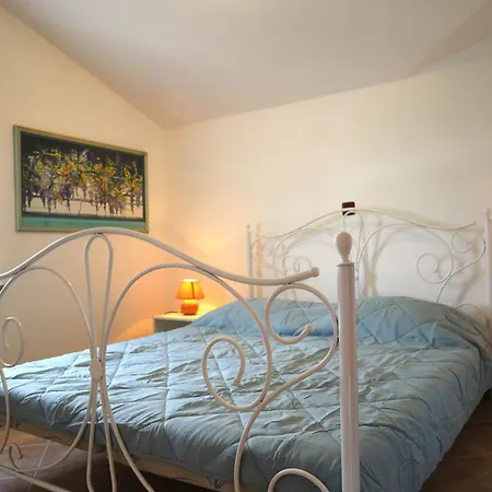 With Swimming Pool Casa Rossa *